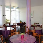 Hotel Arcantis D'orleans 2*