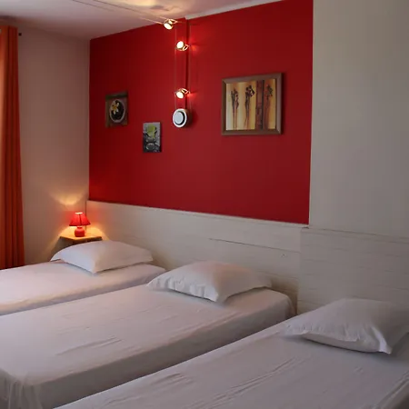 D'orleans Hotel 2*