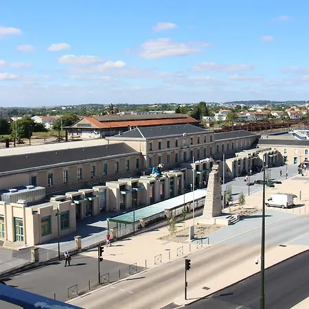 D'orleans 2* Angouleme