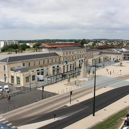 D'orleans Hotell Angoulême