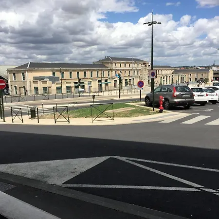 Hotell D'orleans Angoulême