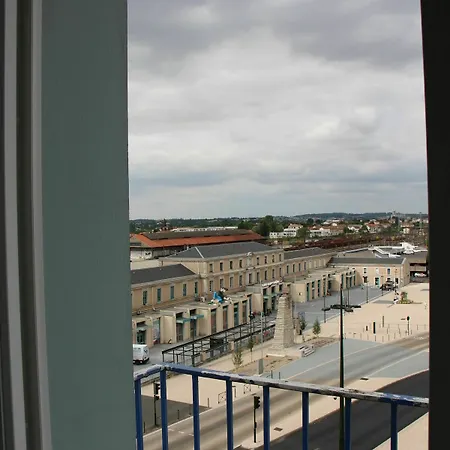 Hotell D'orleans Angoulême